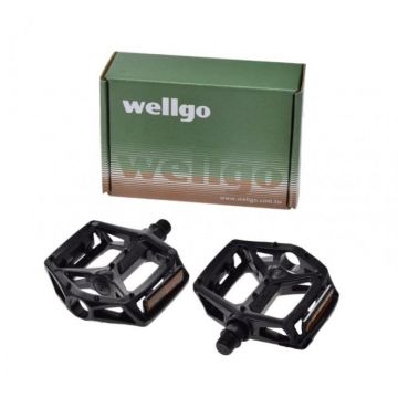 Set 2 Wellgo pedale, filet 9/16 , culoare negru