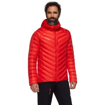 Jacheta Barbati Mammutbroad Peak In Hooded Mammut Red