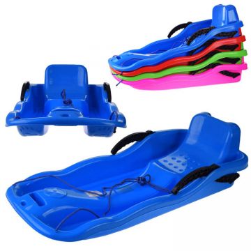 Sanie din plastic pentru copii albastra, din plastic, cu frana dublu-laterala si sfoara pentru tractiune si ghidare Sanie din plastic pentru copii albastra, din plastic, cu frana dublu-laterala si sfoara pentru tractiune si ghidare