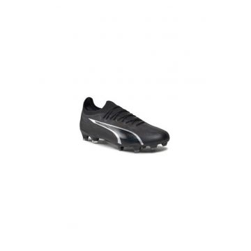 Ghete de fotbal barbati  303421823 - Piele ecologica - 40 EU - Negru