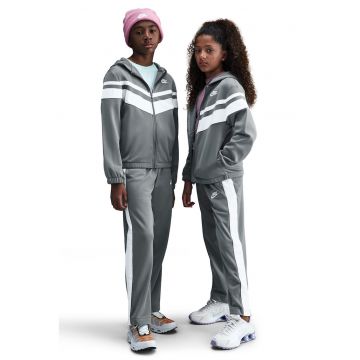 Trening cu detalii contrastante - Alb/Gri deschis