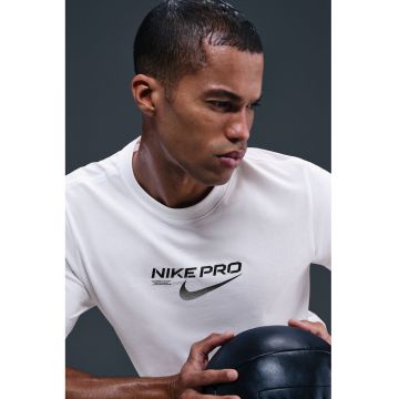 Tricou cu tehnologie Dri-FIT - pentru antrenament - Alb