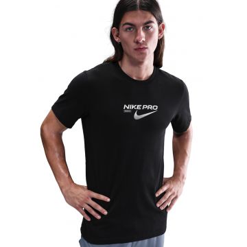 Tricou cu tehnologie Dri-FIT - pentru antrenament - Negru