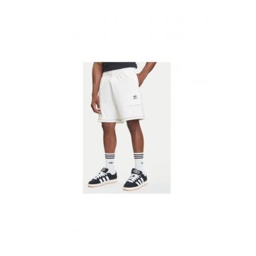 Pantaloni scurti de trening din poliester cu model grafic si logo -