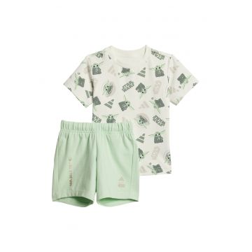 Set tricou si pantaloni scurti -