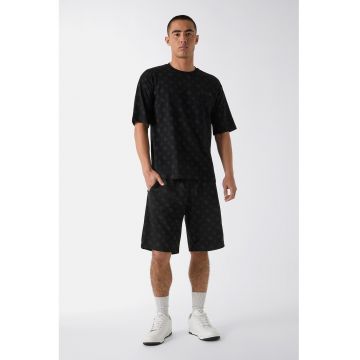 Tricou cu decolteu la baza gatului - pentru fitness - Negru