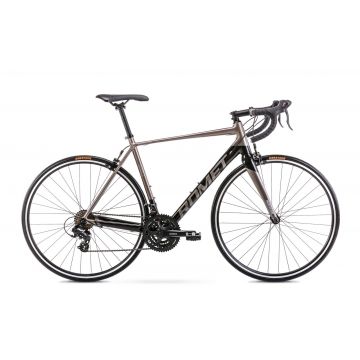 Bicicleta de sosea Romet Huragan Gri/Negru 2022 Bicicleta de sosea Romet Huragan Gri/Negru 2022