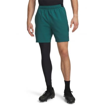 Pantaloni scurti cu talie elastica - Verde feriga