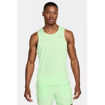 Top cu tehnologie Dri-Fit pentru alergare Miler - Verde fistic