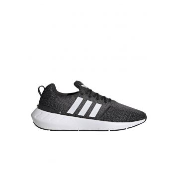Pantofi Pentru a fugi  Swift Run 22 Negre 48