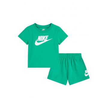 Set tricou si pantaloni scurti  croiala regulata - talie elastica - bumbac si poliester - verde