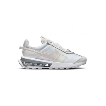 Pantofi sport barbati  Air Max Pre-Day - alb - material sustenabil - design modern - amortizare Air