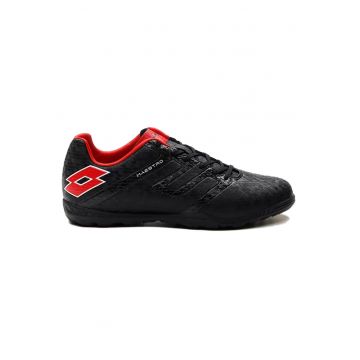 Pantofi sport barbati  Maestro 700 IV TF - negru si rosu - material sintetic - pentru gazon artificial - set de caracteristici avansate.