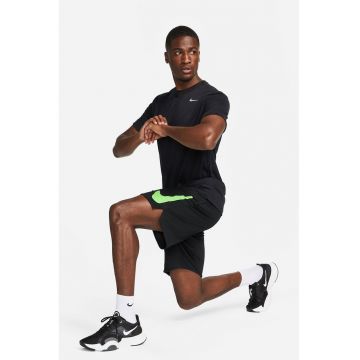 Pantaloni scurti pentru antrenament Totality Dri-Fit - Negru