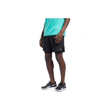Pantaloni scurti sport  negru - poliester reciclat - croiala stramta - buzunar lateral -