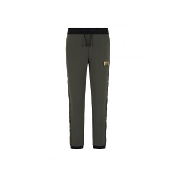 Pantaloni  EA7 Gold Label 31323 - Verde